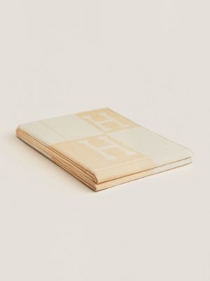 専用出品　　HERMES プレード　アヴァロン　新色 プレード 《アヴァロン・スプリング》 | Hermès - エルメス-公式サイト
